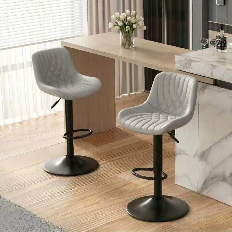 Commercial Kitchen Interior - Chaise de bar élégante et minimaliste,