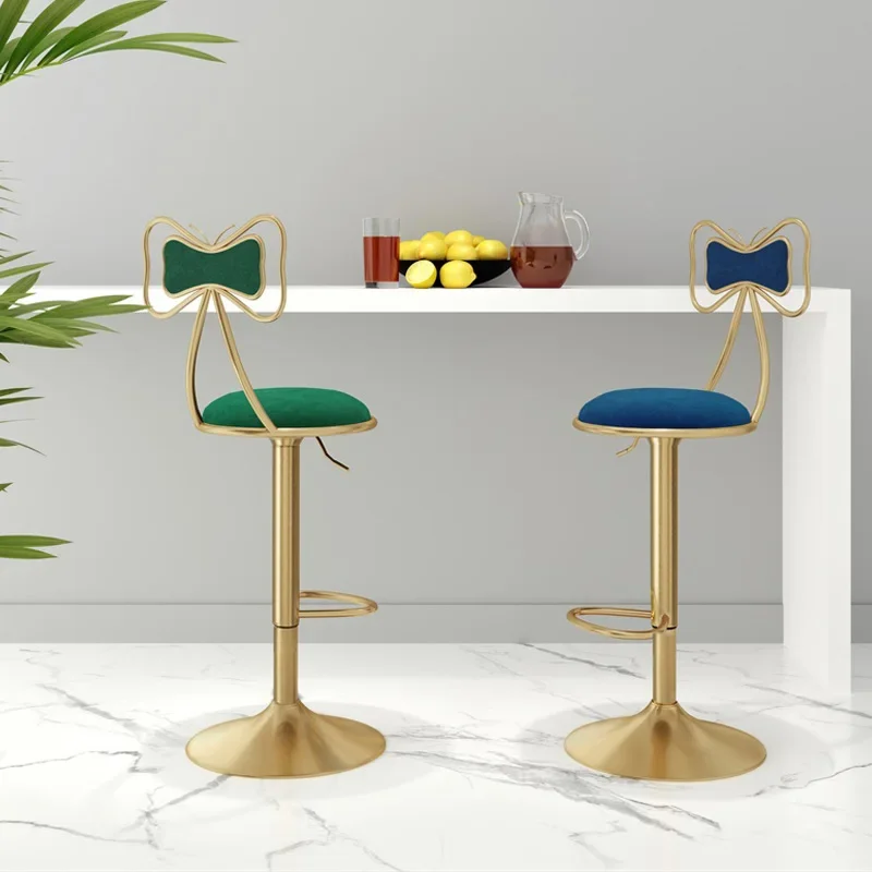Chaise haute pivotante de luxe - Commercial Kitchen Interior avis et prix